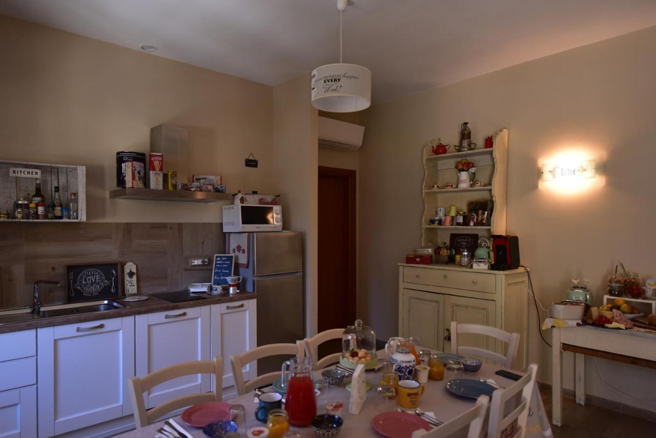 Bed and Breakfast Casa Nina Тойрано Экстерьер фото