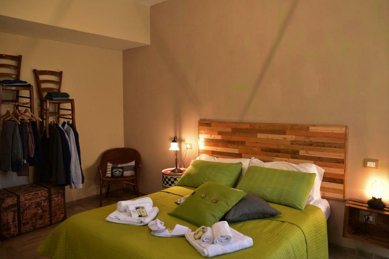 Bed and Breakfast Casa Nina Тойрано Экстерьер фото